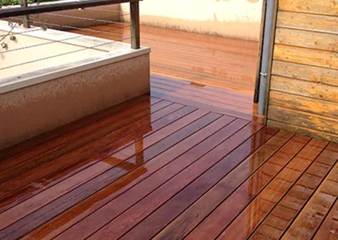terrasse bois sur mesure à Versailles dans les Yvelines 78